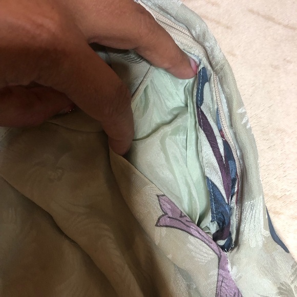 Vintage 100% Silk Floral Green Print Skirt - Umi Collection - Picture 6 of 9